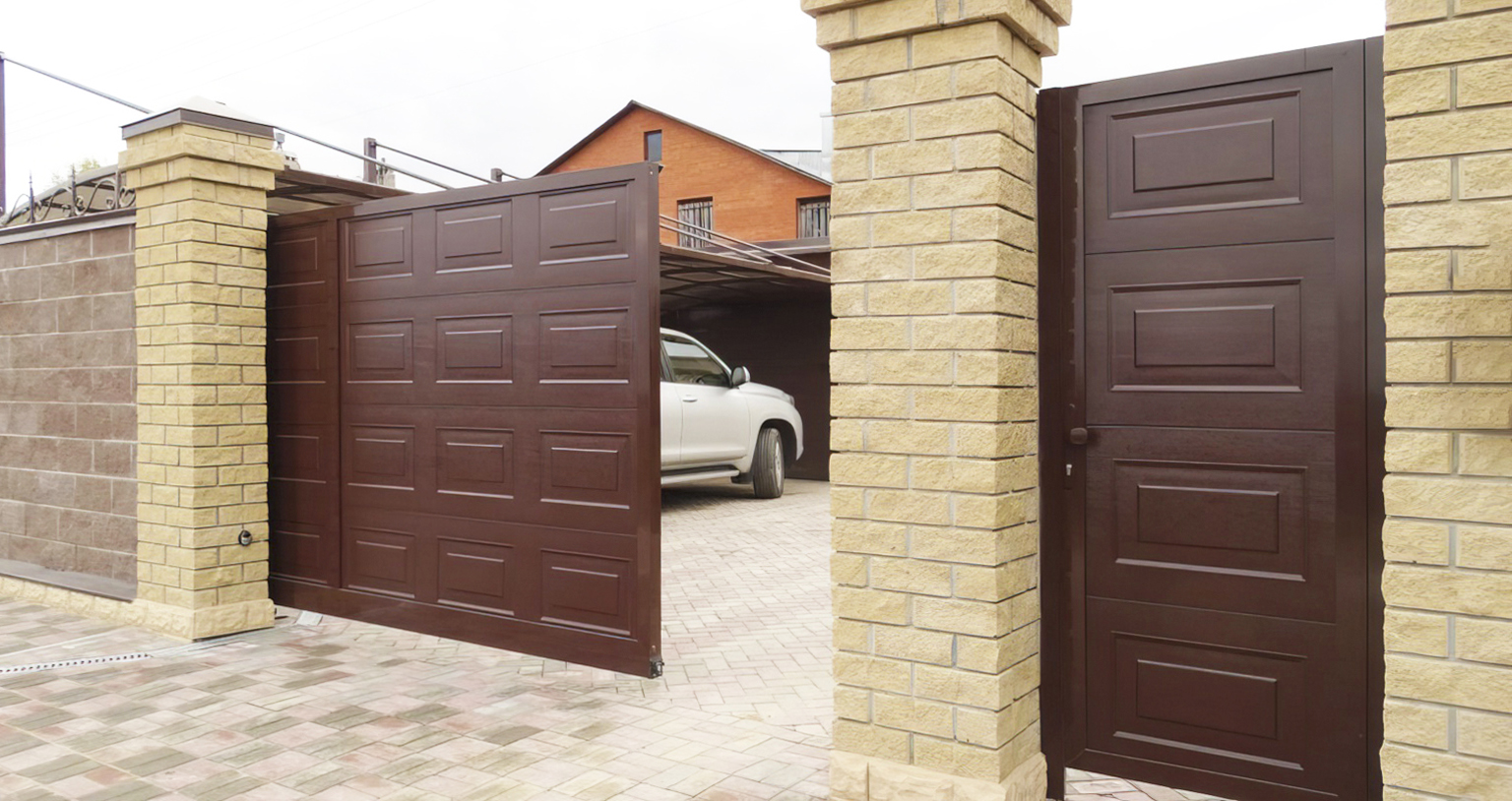 Ворота с калиткой в Зеленокумске под ключ